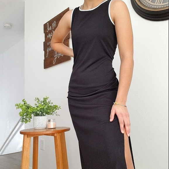 Liz Claiborne Dresses & Skirts - Black Maxi Dress